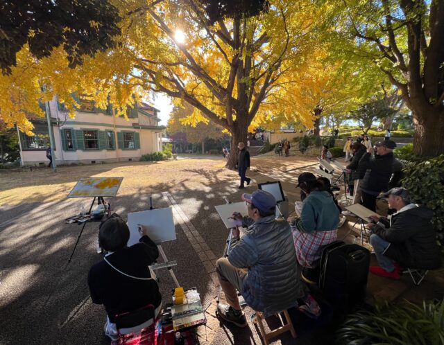 【晩秋の紅葉スケッチ会】横浜山手ブラフ18番館にて-黄金色に染まる銀杏と洋館をモチーフに-